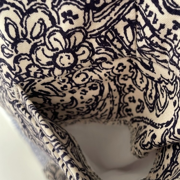 Talbots‎ Petites Floral Pants - Picture 5 of 8